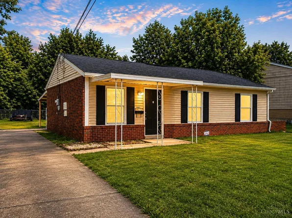 9884 Dunraven Dr, Cincinnati, OH 45251