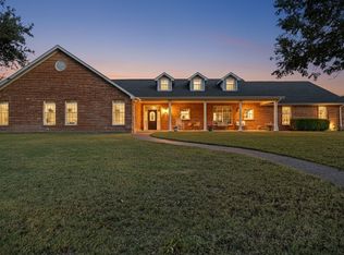 72 Crown Rd, Willow Park, TX 76087