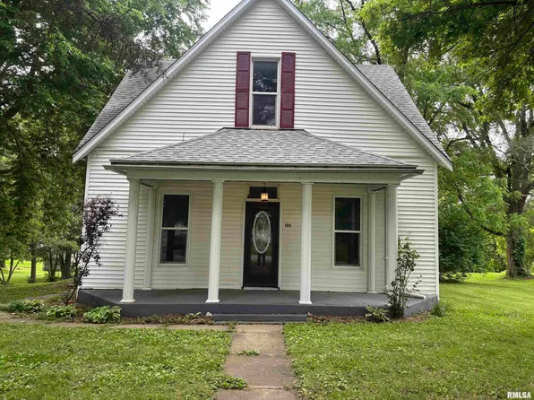 125 2nd St, Pawnee, IL 62558