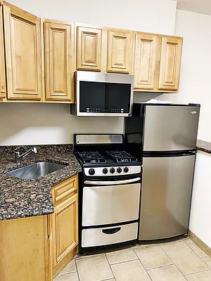Rented by A Space Realty NY LLC | media 7