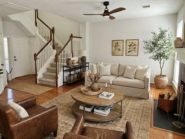 14 Valley Oaks Cir — Photo 1