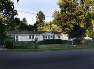 194 Dean Ridge Dr, Wirtz, VA 24184