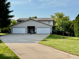 411 David Cir, Arena, WI 53503