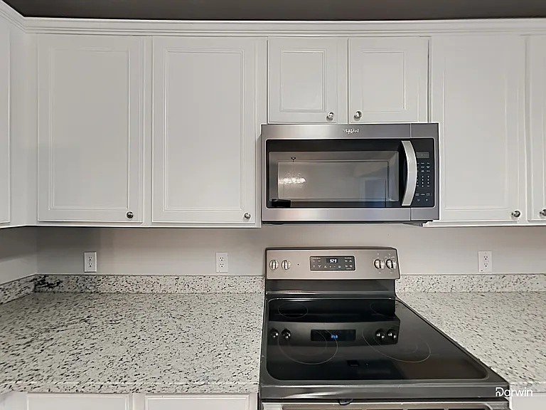 330 Deep River Rd — Photo 4