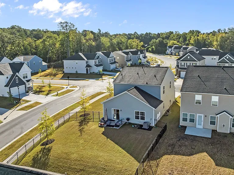 18045 Stark Way — Photo 30