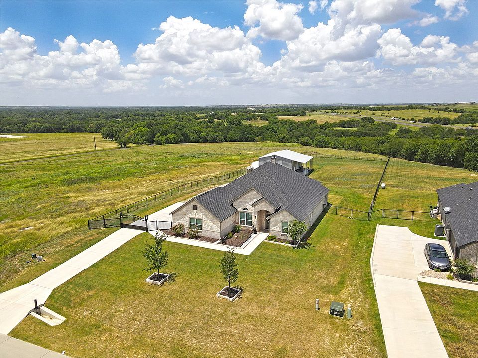 7409 Autumn Grove Ln, Ponder, TX 76259 | MLS #21326973 | Zillow