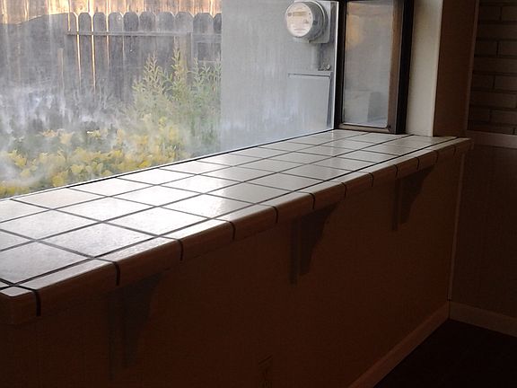 4th image of 514 Oakshire Ave