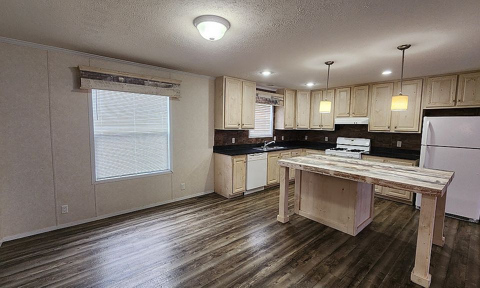 1st image of 73100 County Road 388 Lot 84