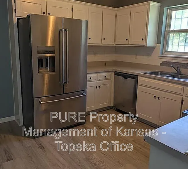 3227 Park Ave — Photo 8