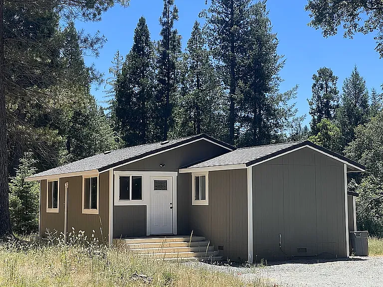 5205 Bear Creek Rd #B — Photo 1