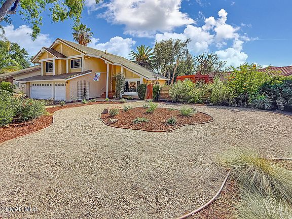 3rd image of 3571 Avenida Verano