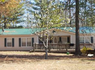 195 Lake Cove Dr, Morganton, GA 30560