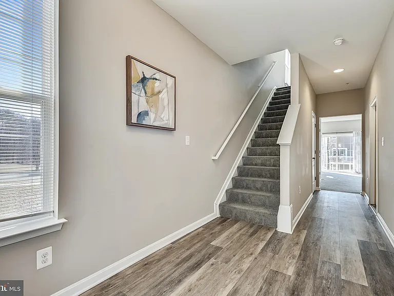 935 Dorchester Cove Rd — Photo 1