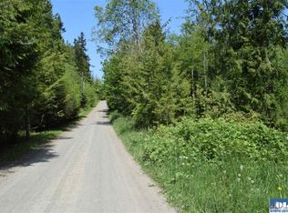 322 Swallow Hill Rd, Sequim, WA 98382