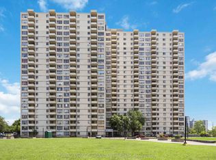 320 Dixon Rd #2315, Toronto, ON M9R 1S8