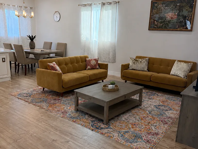 11313 Zelzah Ave — Photo 1