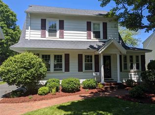 58 Hermitage Rd, Rochester, NY 14617