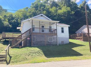 131 Moran Ave, Dunbar, WV 25064