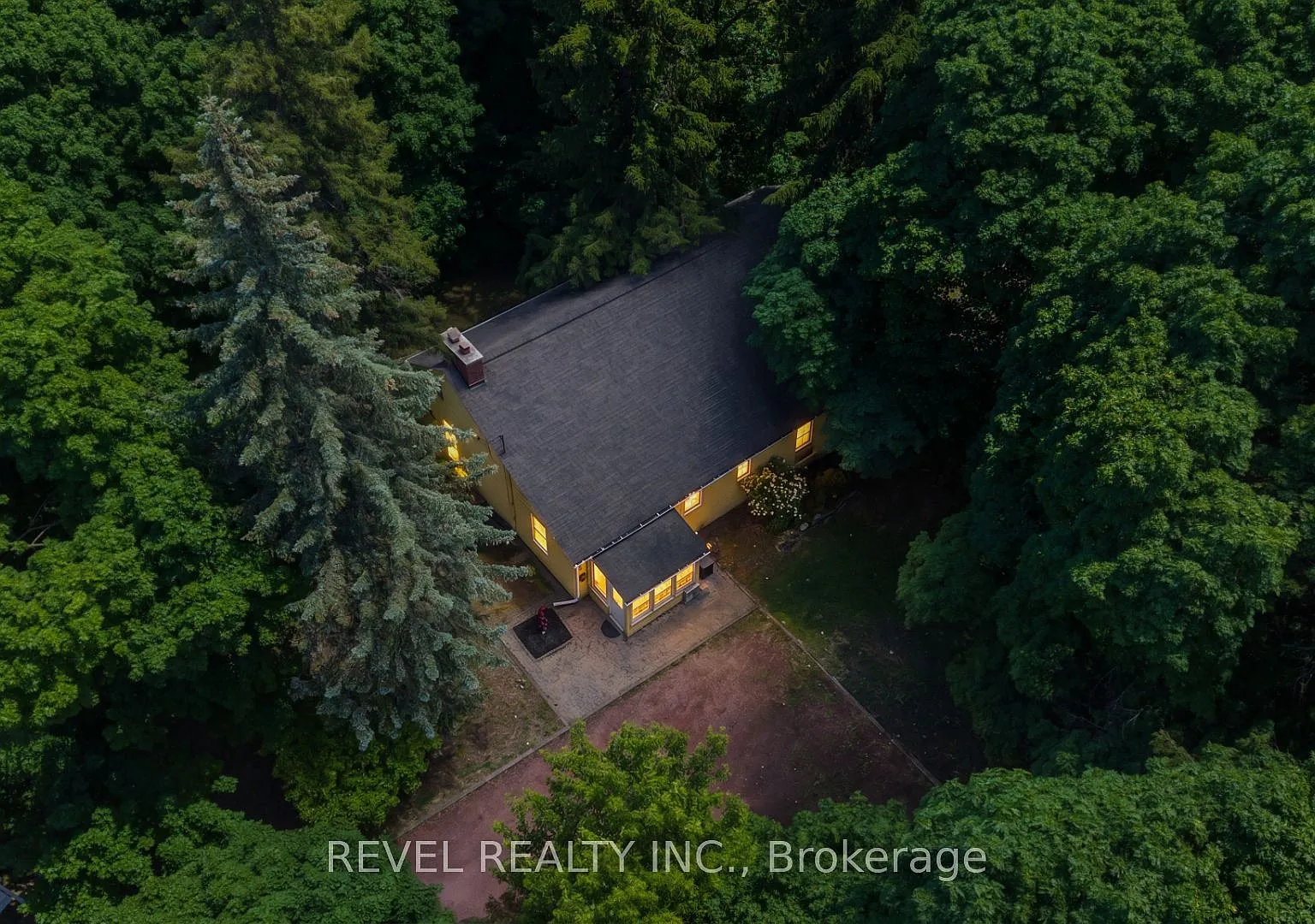 4 bed, $3,750 — Photo 2