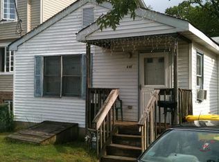 447 Ridge Ave, Lakewood, NJ 08701