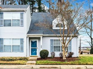 28 Inlandview Dr, Hampton, VA 23669