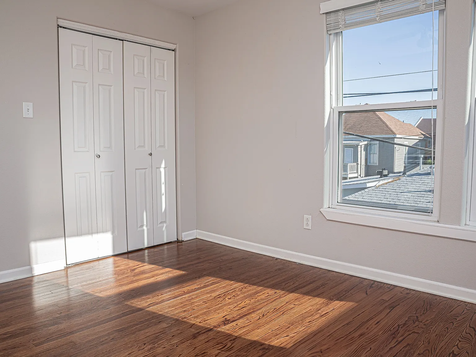 1002 11th Street Apartments - 3 — Photo 2