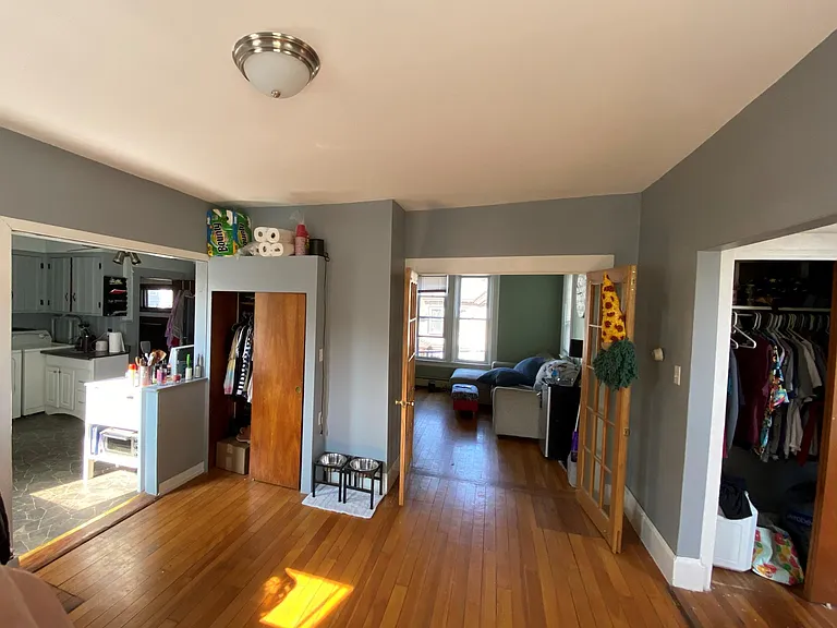 10 Burtt St — Photo 3