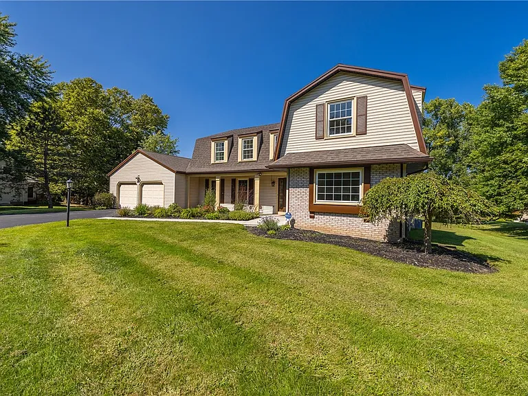 460 Stone Rd — Photo 34