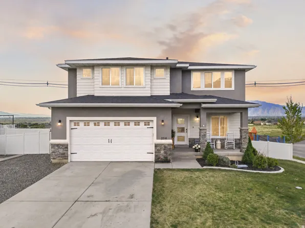 256 W Horizon View Loop, Elk Ridge, UT 84651