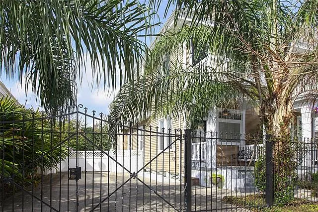 2308 Jena St — Photo 1