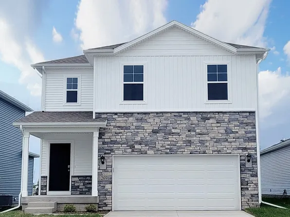 5631 152nd St, Grimes, IA 50111
