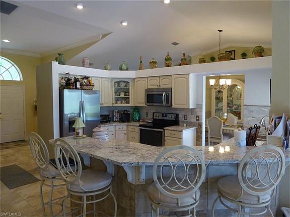 5th image of 1034 SW 57th St