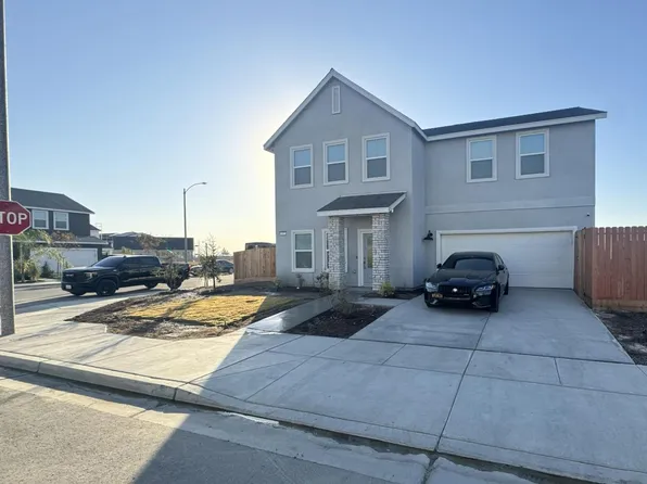 557 University Dr, Lemoore, CA 93245