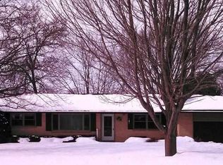 5511 Sunset Trl, Waunakee, WI 53597