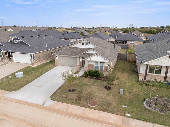 4th image of 6009 N Platinum Dr