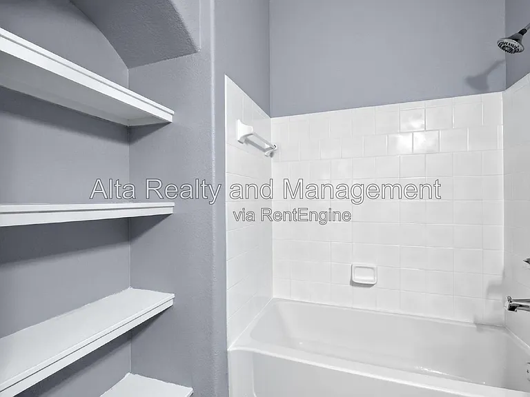 8290 Gate Pkwy #601 — Photo 25