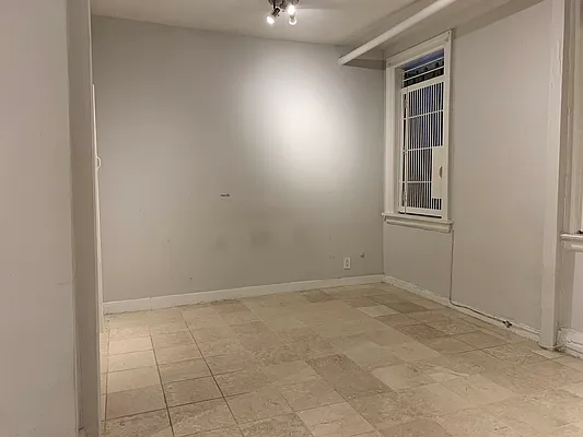 Rented by Rentiko Inc | media 9
