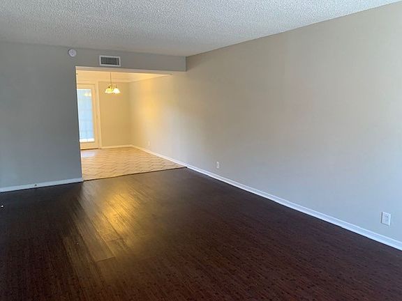 2nd image of 1865 Poplar Woods Cir E