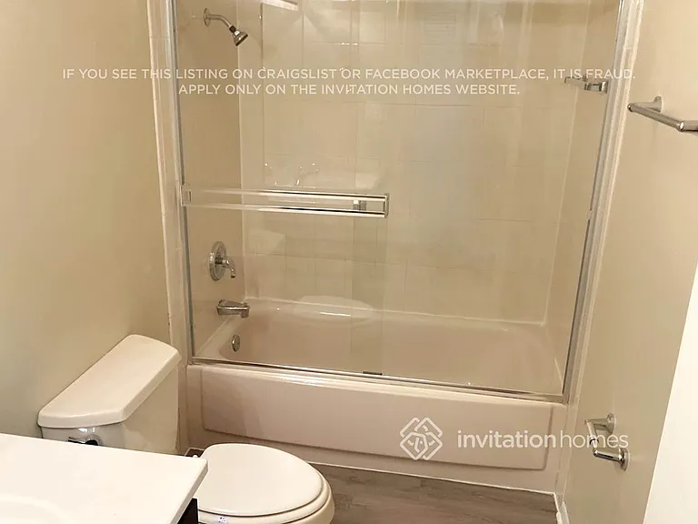 137 Shadywood Ln — Photo 10