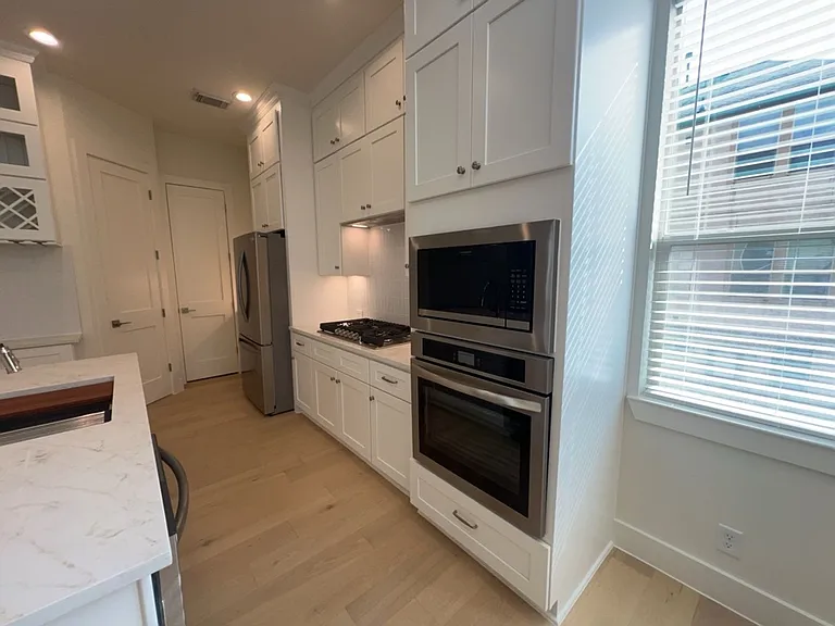 10607 Enclave Shadows Ct — Photo 5