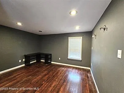 108 Penn St — Photo 7
