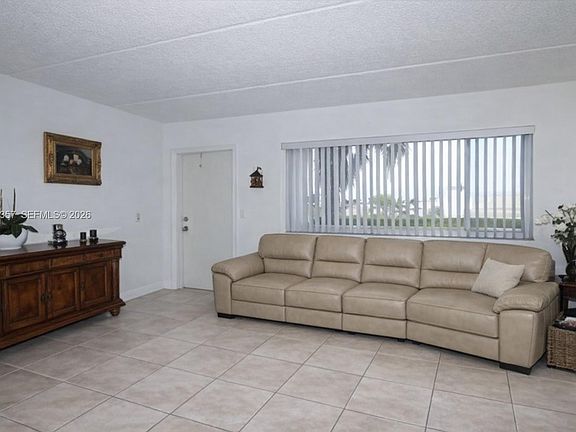 2nd image of 400 Village Green Cir APT 216