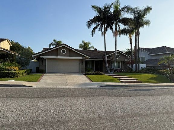 2nd image of 3516 E Marywood Dr