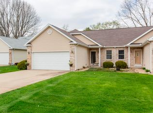 1321 Honeysuckle Ln, Niles, MI 49120