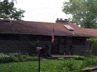 4828 Black Swan Dr, Shawnee, KS 66216