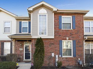 6577 Pine Lake Dr, Tinley Park, IL