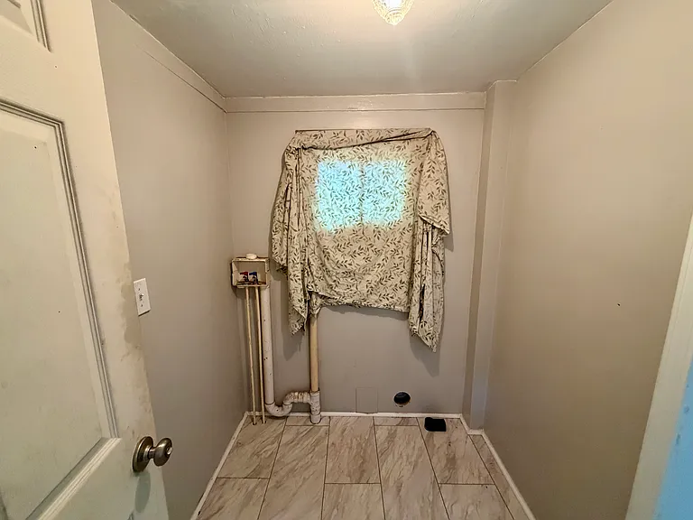 121 Farmer St — Photo 7