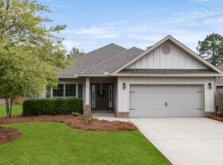 379 Whitman Way, Freeport, FL 32439