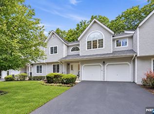 3 Drake Drive #3, Hillsdale, NJ 07642