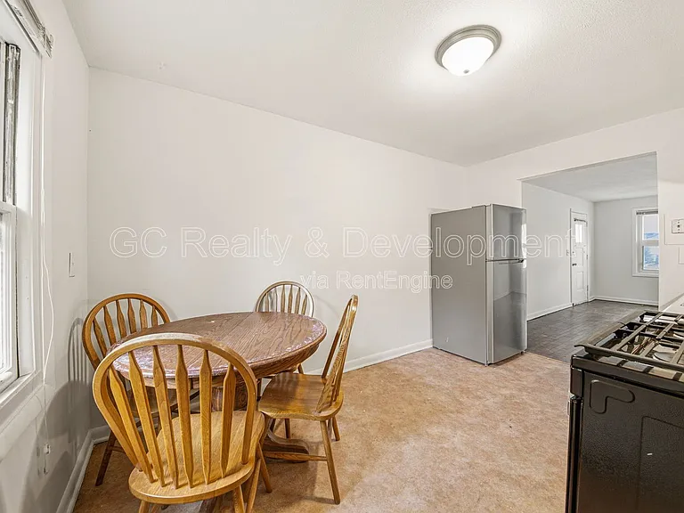 907-913 3rd St #907 — Photo 6